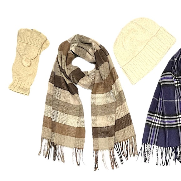 Accessories Collection - Picture 2 of 5